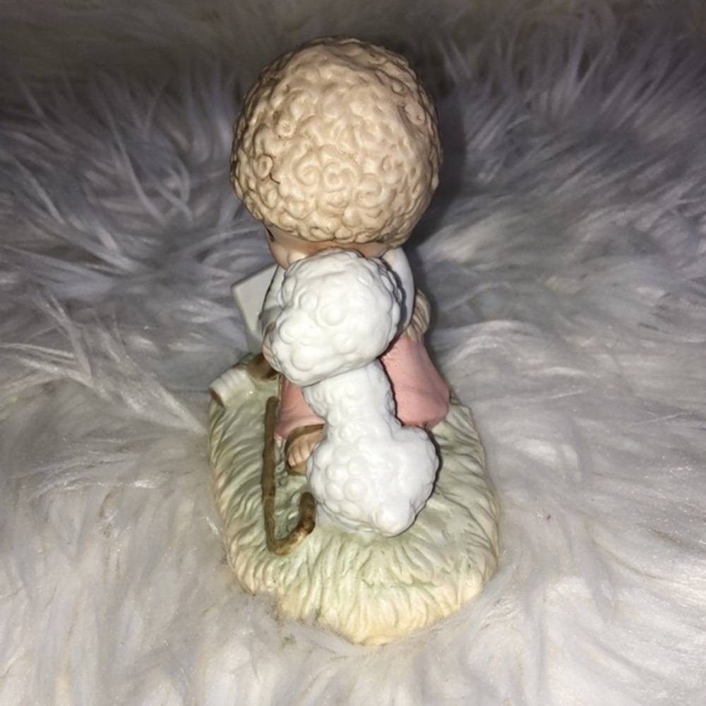 Original 21 Precious Moments "He Careth for You" figurine 4"